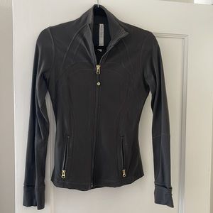Lululemon Define Jacket - size 6, dark army green